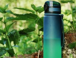 5 Genius Tips to Tidy Up Your Reusable Water Bottles