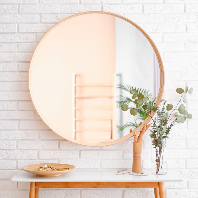 10 Cozy Front Door Decor Ideas