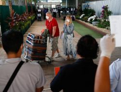 Phuket Airport Boosts Security Following Bomb Threat Scare Phuket Airport Boosts Security Following Bomb Threat Scare