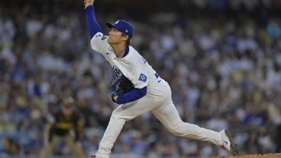 Dodgers Aim to Keep Rolling Against Struggling White Sox
