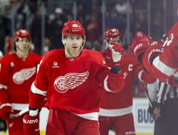 Red Wings Re-sign Patrick Kane to One-Year Deal