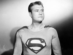 Sejarah Superman di Bioskop: Awalnya dalam Format Hitam-Putih Sejarah Superman di Bioskop: Awalnya dalam Format Hitam-Putih