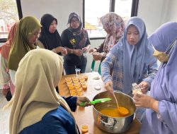 Judul yang telah diperbarui: **Sandiaga Uno: Pelatihan Olahan Mangga di Indramayu Beri Cuan Tambahan untuk Ibu Rumah Tangga**