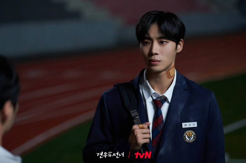 7 Alasan Bae Gyeon Woo Mundur dari Dunia Pemanah di Head Over Heels