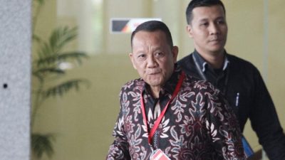 Tentu! Berikut adalah rephrasing dari judul tersebut dalam Bahasa Indonesia yang lebih menarik dan tetap menjaga maknanya:

**”Eks Sekretaris MA Nurhadi Kembali Diciduk KPK: Ini Profilnya”**

Jika ingin nuansa yang lebih serius atau jurnalistik, bisa juga:

**”KPK Kembali Tangkap Nurhadi, Eks Sekretaris MA — Simak Profil Lengkapnya”**

Berikan tahu jika kamu ingin versi yang lebih santai, formal, atau sesuai gaya media tertentu.