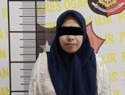 Guru SD di Ogan Ilir Ditangkap, Diduga Gunakan Uang Tabungan Siswa untuk Traveling dan Bayar Pinjol Guru SD di Ogan Ilir Ditangkap, Diduga Gunakan Uang Tabungan Siswa untuk Traveling dan Bayar Pinjol