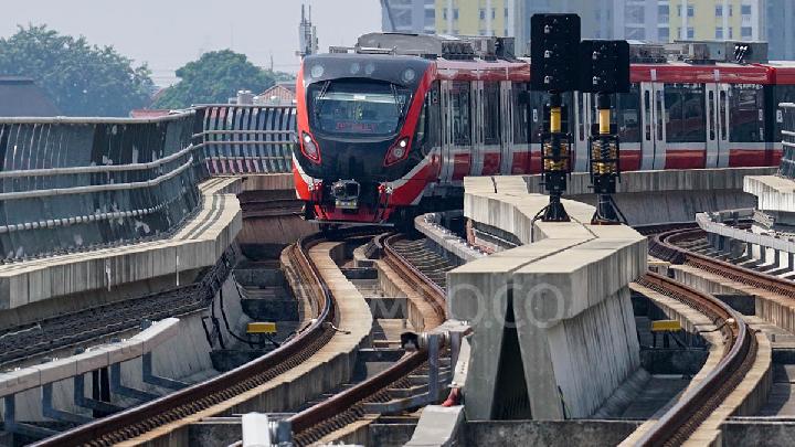 Catat Rekor, LRT Jabodebek Layani 118 Ribu Penumpang