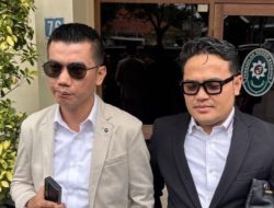 Pengacara Pinta Hakim Tolak Gugatan Lisa Mariana ke Ridwan Kamil Pengacara Pinta Hakim Tolak Gugatan Lisa Mariana ke Ridwan Kamil
