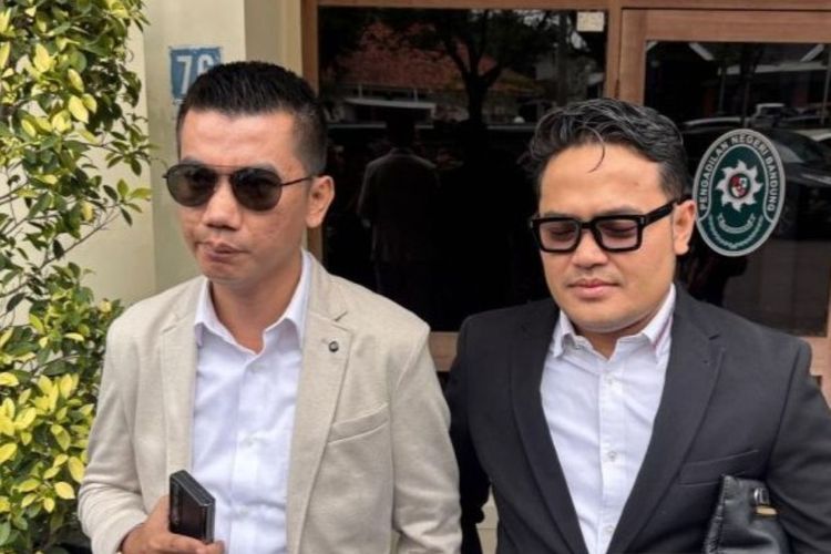 Pengacara Pinta Hakim Tolak Gugatan Lisa Mariana ke Ridwan Kamil
