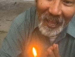Tentu! Berikut rephrased title yang lebih menarik, singkat, dan tetap menjaga maknanya:

**”Viral! Ayah Belikan Kue Ulang Tahun Sederhana dari Uang BSU, Ibu Menangis Bahagia”**

Jika ingin nuansa lebih emosional atau dramatis, bisa juga dengan:

**”Kisah Haru: Ayah Beli Kue Ultah Sederhana Pakai BSU, Ibu Terharu Sampai Menangis”**

Berminat dengan versi yang lebih ringan atau santai?  
**”Pakai Uang BSU, Ayah Belikan Kue Ultah Sederhana, Ibu Malah Menangis Senang”**

Silakan pilih yang paling sesuai dengan tone konten Anda!