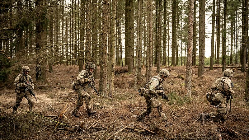 Which European Countries Mandate Female Military Service?