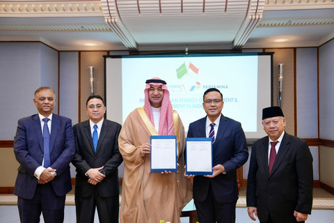 Pertamina & ACWA Power Saudi Arabia Kembangkan Teknologi Energi Bersih Global