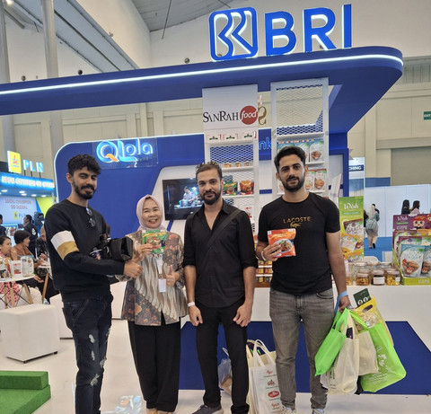 Tentu! Berikut adalah rephrasing dari judul tersebut dalam Bahasa Indonesia yang lebih menggoda dan singkat, namun tetap menjaga maknanya:

**”UMKM Kuliner Binaan BRI Ini Ekspand ke Pasar Global dengan Mengikuti Tren Pasar”**

Jika ingin nuansa yang lebih dinamis dan menarik perhatian pembaca:

**”Ikuti Permintaan Pasar, UMKM Kuliner Binaan BRI Melejit di Kancah Global”**

Pilihan ketiga dengan gaya yang sedikit lebih formal tapi tetap menarik:

**”Dengan Menjawab Kebutuhan Pasar, UMKM Kuliner Binaan BRI Tembus Pasar Dunia”**

Silakan pilih yang paling sesuai dengan tone konten atau media Anda.