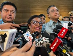 Kemendagri Bongkar Alasan Dana Otsus Papua Tersendat