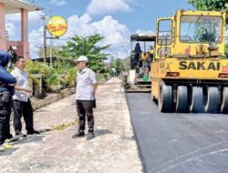 PUPR Selesaikan Pengaspalan Jalan Pangeran Samudera PUPR Selesaikan Pengaspalan Jalan Pangeran Samudera