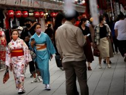 Manga’s Doomsday Forecast Sends Shivers Through World’s Top Tourist Spot