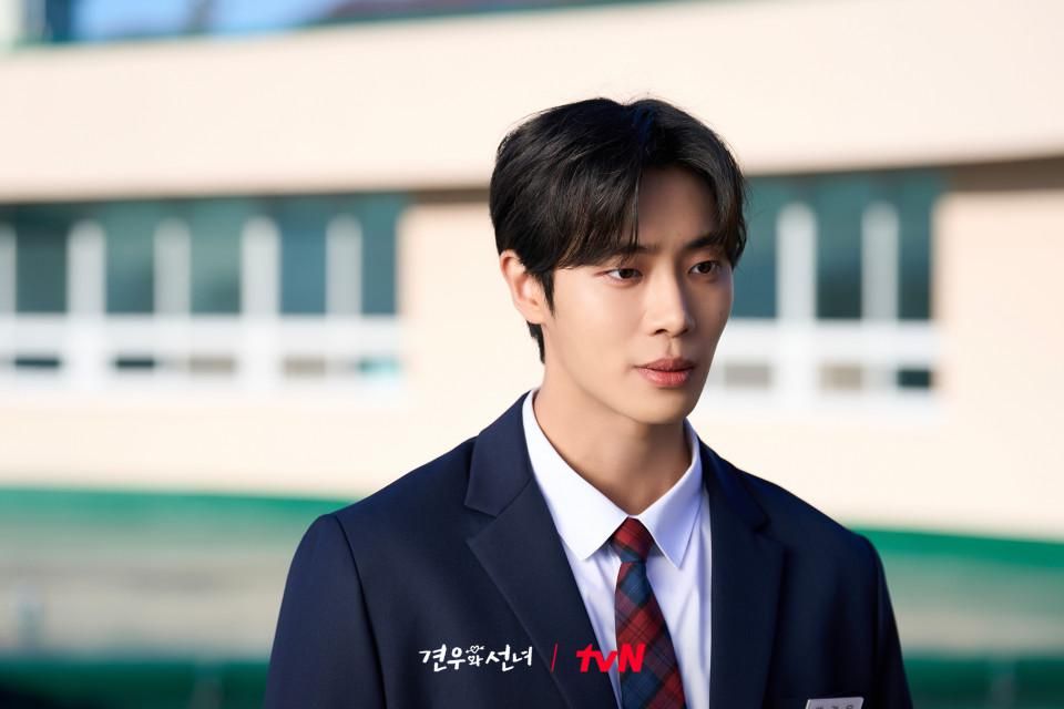 7 Fakta Seram Hantu Bunuh Diri yang Menghantui Bae Gyeon U di *Head Over Heels*