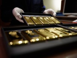 Prospek Saham Emas HRTA-ANTM di Akhir 2025 Setelah Tensi Geopolitik Mereda Prospek Saham Emas HRTA-ANTM di Akhir 2025 Setelah Tensi Geopolitik Mereda