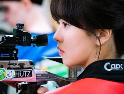 Tentu! Berikut adalah rephrasenya dalam Bahasa Indonesia:

**”7 Tantangan Ji Han Na di Drama Good Boy yang Bikin Penasaran”**

Jika kamu ingin nuansa yang lebih emosional atau dramatis, bisa juga menggunakan:

**”Derita Ji Han Na di Drama Good Boy: 7 Tekanan yang Menguras Emosi”**

Beritahu jika kamu ingin gaya yang berbeda (misalnya santai, serius, atau klikbait).