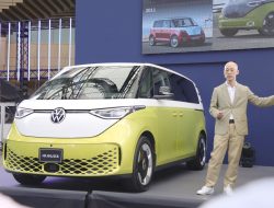 U.S. Car Sales Struggle in Japan Amid Weak Demand U.S. Car Sales Struggle in Japan Amid Weak Demand