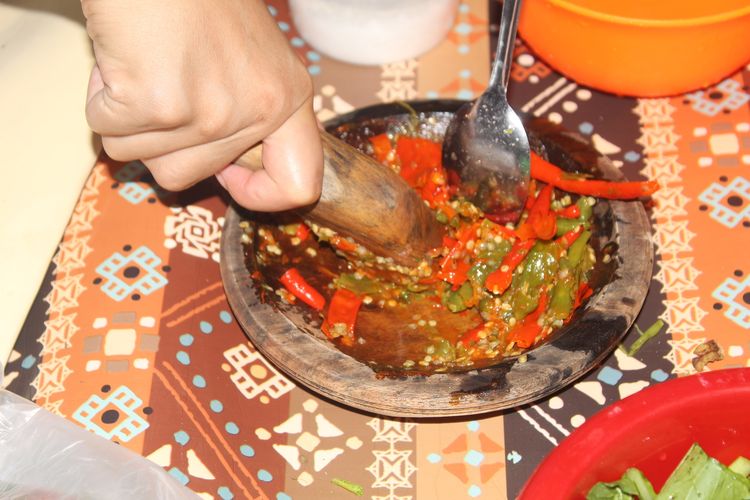 Rekomendasi Kuliner Pedas di Probolinggo: Sambelan Nikmat yang Bikin Ketagihan!