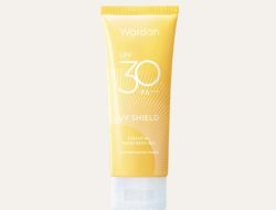 Review Sunscreen Wardah UV Shield Essential SPF 30: Apakah Benar-Benar Sebagus Itu?