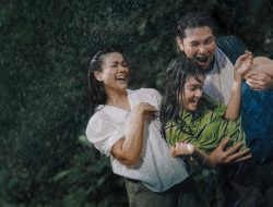 Vino G Bastian Dapat Pencerahan Baru Lewat Film “Hanya Namamu Dalam Doaku” Vino G Bastian Dapat Pencerahan Baru Lewat Film “Hanya Namamu Dalam Doaku”