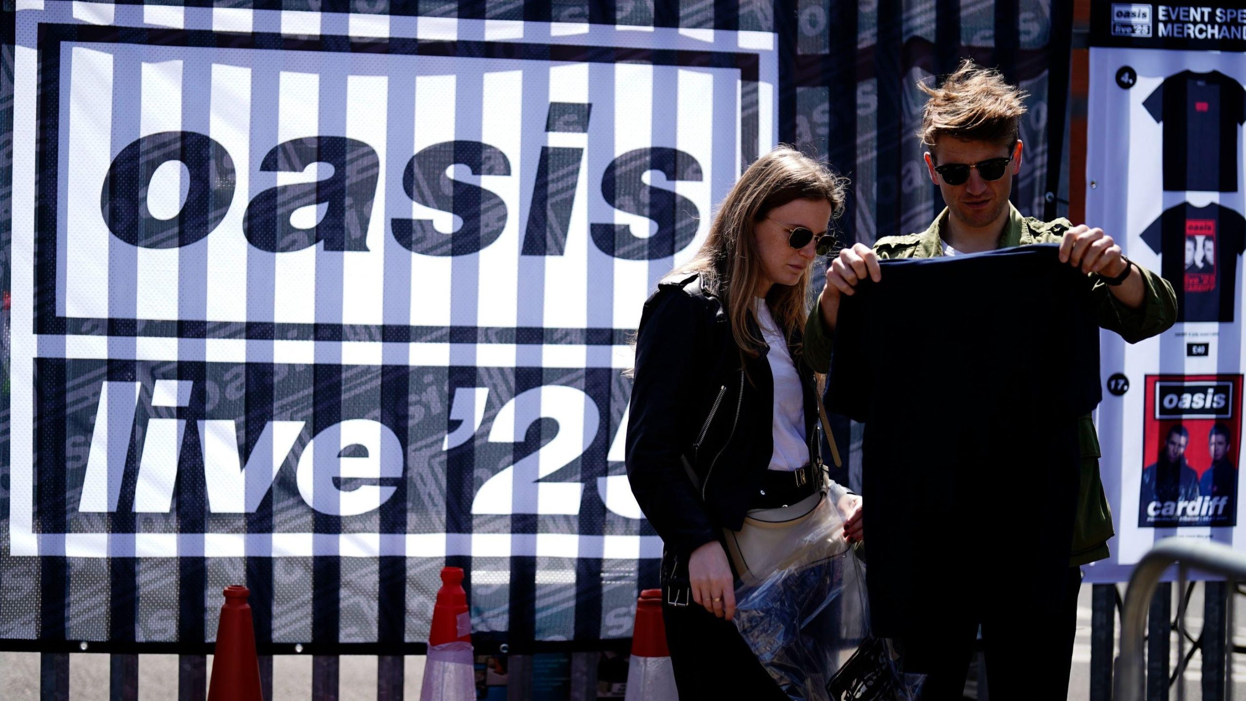 Oasis Reunites After 16 Years with Electrifying Cardiff Comeback Show