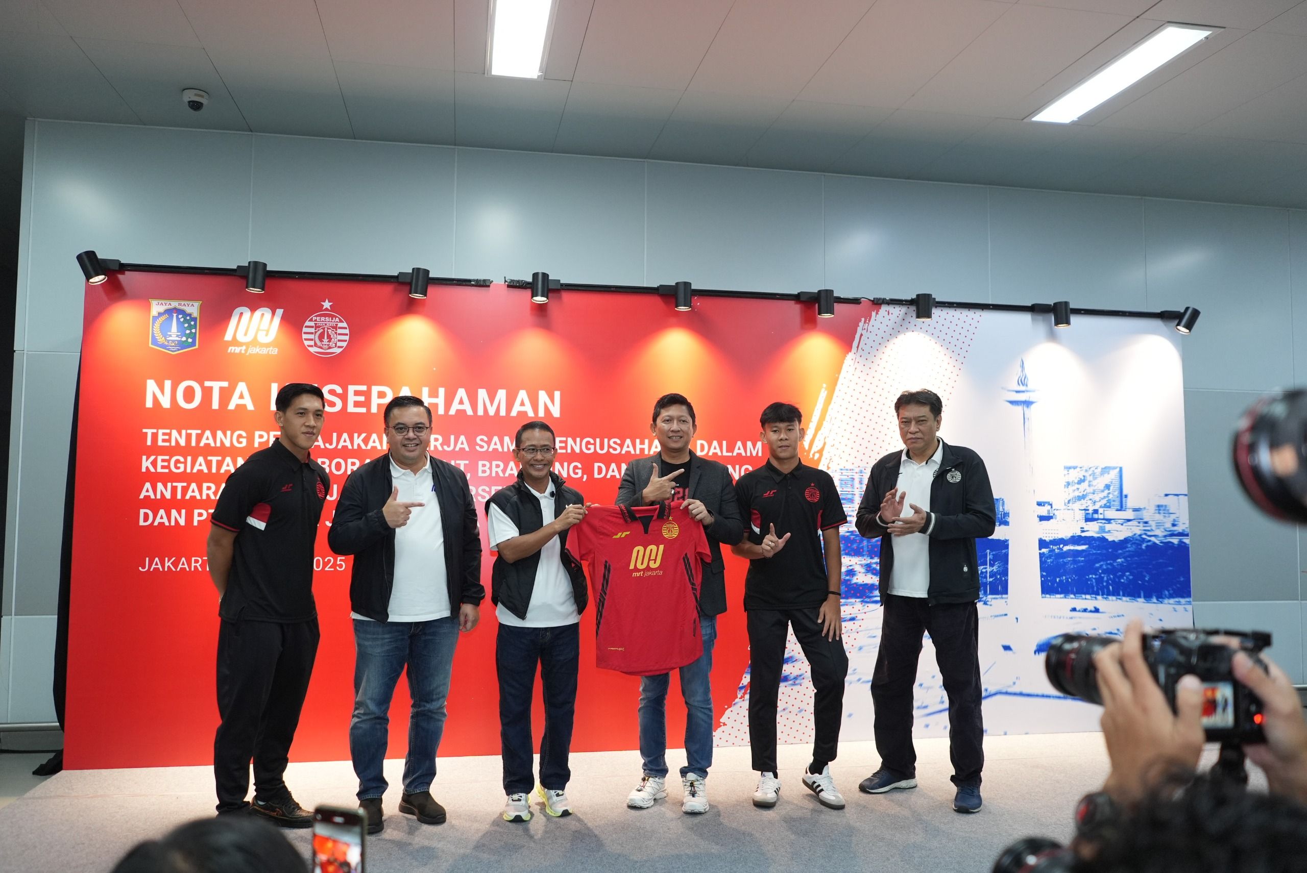 Persija Kolaborasi dengan MRT, The Jakmania Kini Lebih Nyaman ke Stadion
