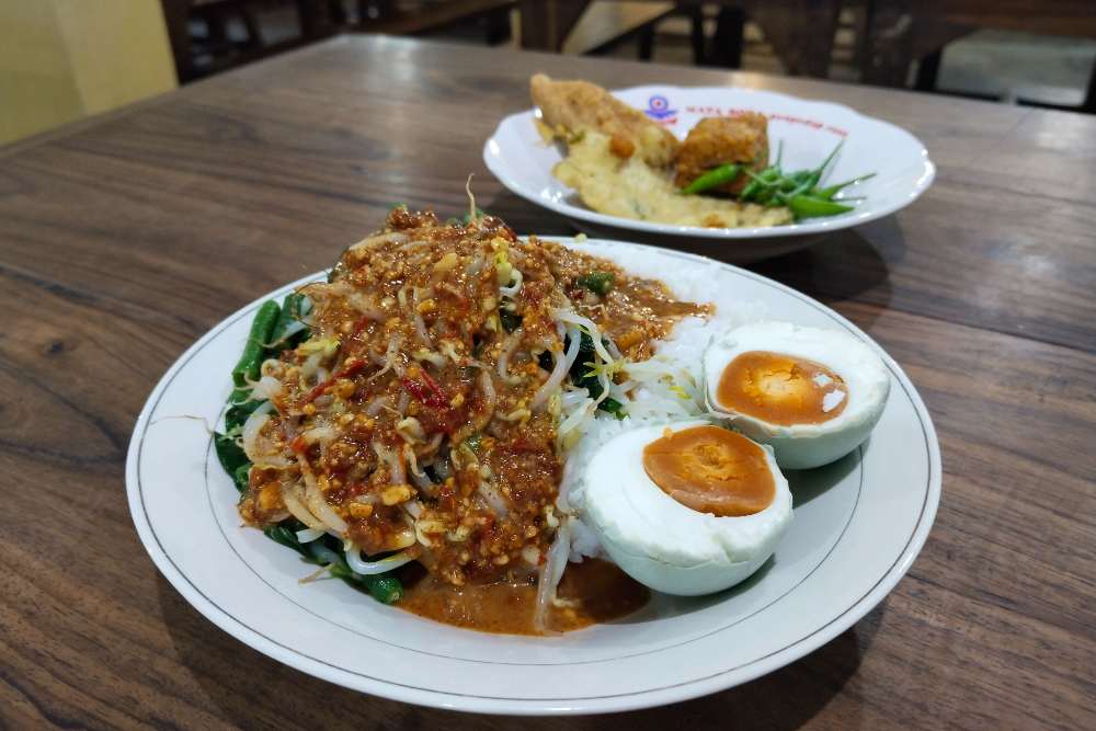 Jelajah Ekspor 2025: Nikmati Nasi Pecel SGPC UGM, Favorit Anies hingga Ganjar