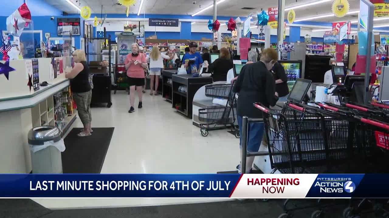 Last-Minute Shoppers Rush to Stock Up for July Fourth Celebrations