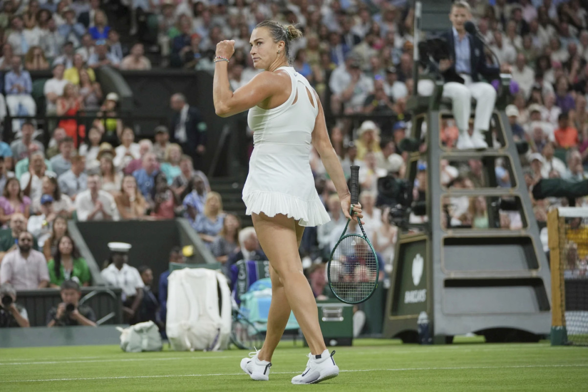 Aryna Sabalenka Tembus 16 Besar Wimbledon 2025, Telinga Sakit dan Merinding