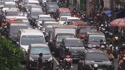 Macet Parah di Bandung, Warga Habiskan 108 Jam per Tahun Terjebak Kemacetan