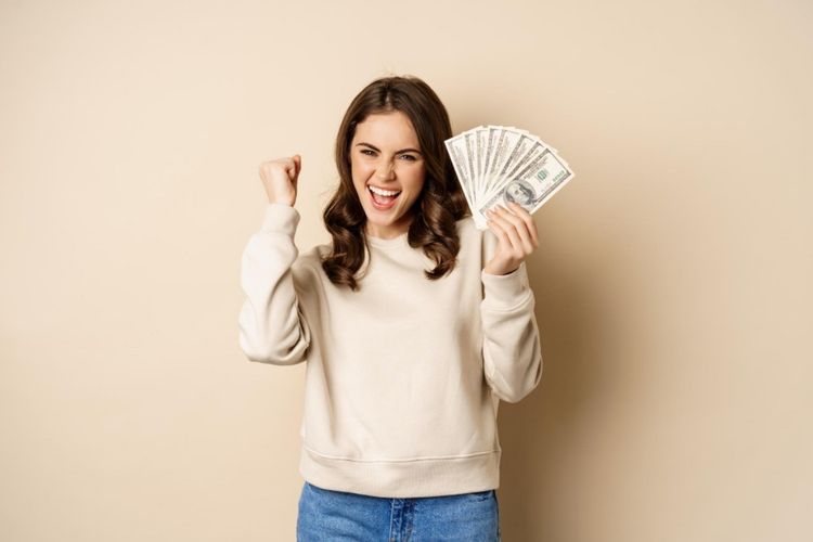 7 Weton Paling Banyak Rezeki: Diprediksi Kaya Raya Menurut Primbon Jawa