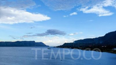 Resor Danau Toba Ajak Wisatawan Tanam Kopi
