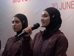 Ajak Perempuan Berhijab Tampil Aktif, ASICS Rilis Hijab Performa dan Kampanye Move Her Mind! Ajak Perempuan Berhijab Tampil Aktif, ASICS Rilis Hijab Performa dan Kampanye Move Her Mind!