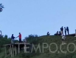 Menyaksikan Matahari Terbit di Bukit Selong Lombok Menyaksikan Matahari Terbit di Bukit Selong Lombok