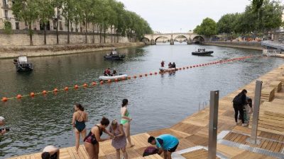 Warga dan Wisatawan Boleh Berenang di Sungai Seine Paris