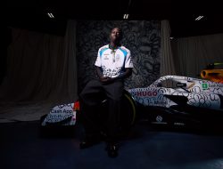Racing Bulls Unveils Boldest British GP Livery with Nigerian-British Artist Slawn Racing Bulls Unveils Boldest British GP Livery with Nigerian-British Artist Slawn