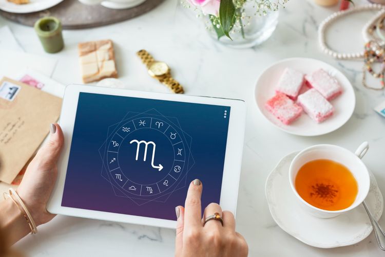 Ramalan Zodiak Scorpio 12 Juli 2025: Cinta, Karier, Kesehatan, dan Keuangan