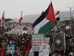 Israel strikes Houthi-controlled ports in Yemen Israel strikes Houthi-controlled ports in Yemen