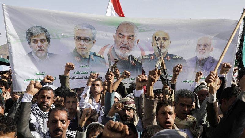 Israel Attacks Houthi Ports in Yemen, Rebels Fire Missiles in Response