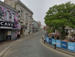 Plans to turn Newquay bar into a place of worship