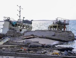 Israel Targets Houthi Sites in Yemen’s Ports and Power Plant