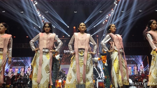 Danjyo Hiyoji Luncurkan Koleksi Neo Eclat 2025 di Hari Kedua “KAO presents TGC Jakarta 2025”