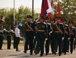 Russia Boosts Troop Presence at Armenian Base, Ukraine Reports