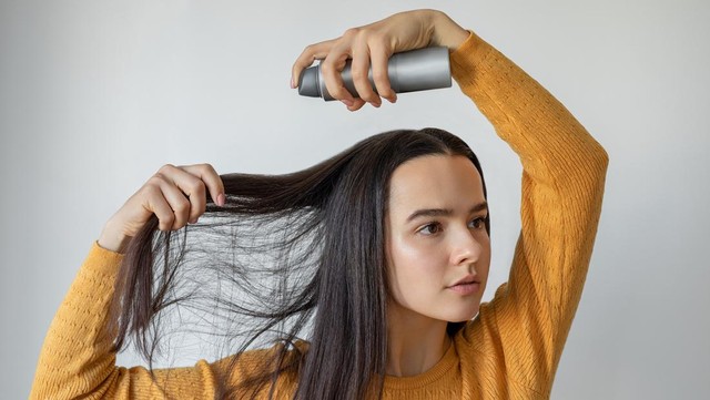 Amankah Ibu Hamil Pakai Dry Shampoo? Ini Penjelasan Ahli