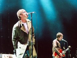 Oasis’s triumphant return stuns fans with ‘best show since the ’90s’