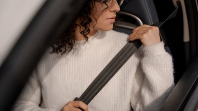 Driving expert’s 3-step guide to perfect bay parking every time