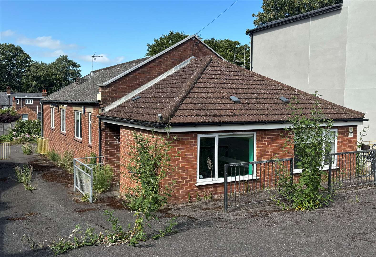 Concerns over plan to knock down old nursery on Hardinge Road for nine homes